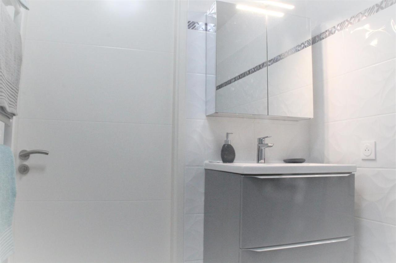Appartement Tout Equipe, Cosy Saint-Denis  Exterior foto